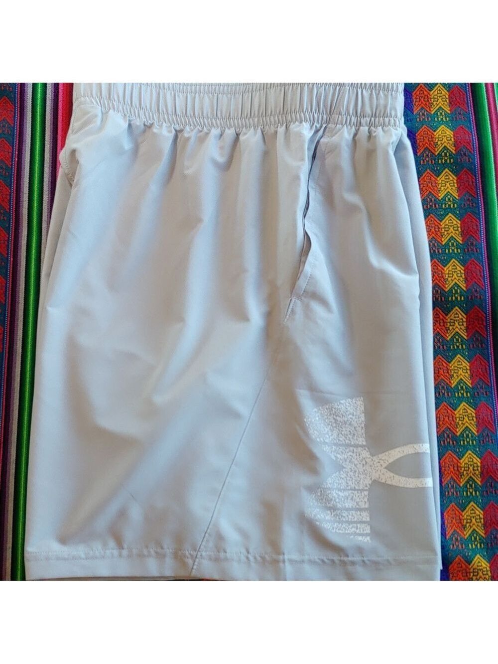 Under Armour Men's Athletic Graphic Shorts Light Grey size XL NWT - Picture 4 of 16